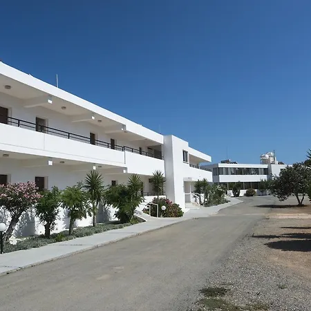 Hotel apartamentowy Konnos Bay