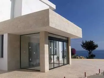 Konnos Bay Apart-hotel 3*